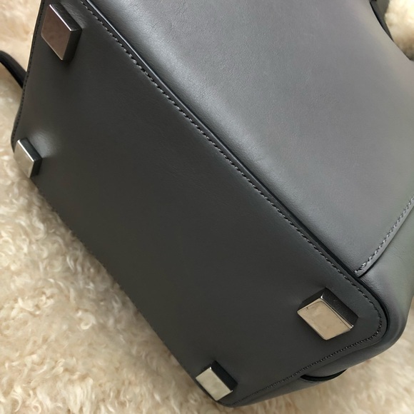 Michael Kors Medium Miranda bucket shoulder bag - Picture 4 of 8